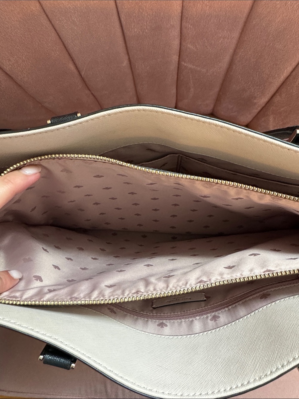 kate spade Two-Tone Black and White Tote - Picture 4 of 5
